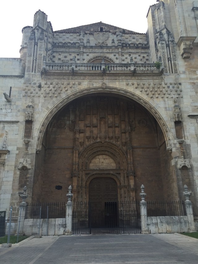 Entrance to the monastery 